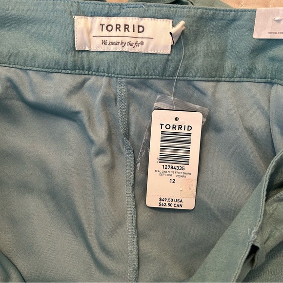 NWT, Torrid Teal Linen Tie Front Shorts, Size 12 - Picture 4 of 6